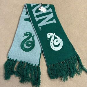 NWT Harry Potter Slytherin Wizarding World Of Universal Studios Reversible Scarf